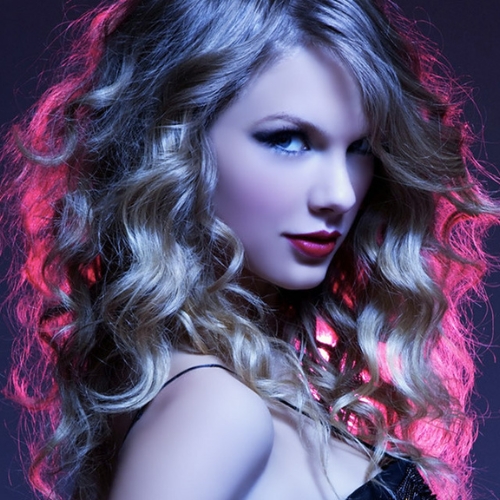 taylor swift y saturno